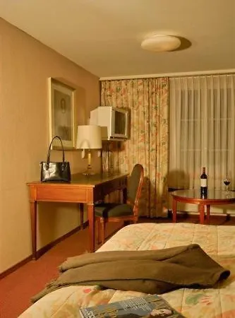 Hotel Krone 4*